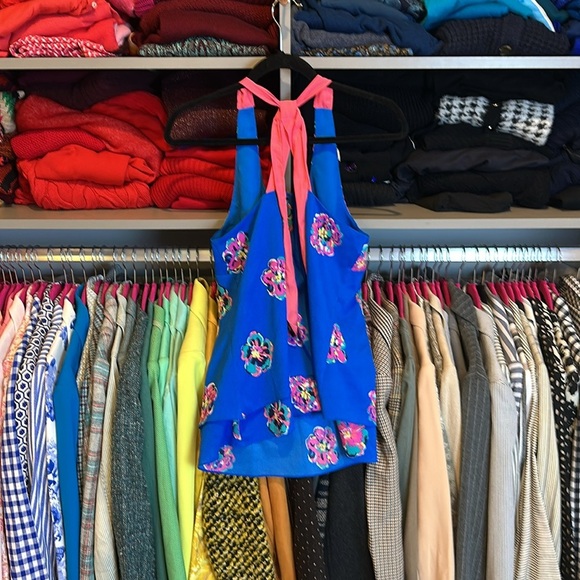 Lily Pulitzer blue and pink floral print halter neck double layer top size L - Picture 3 of 3